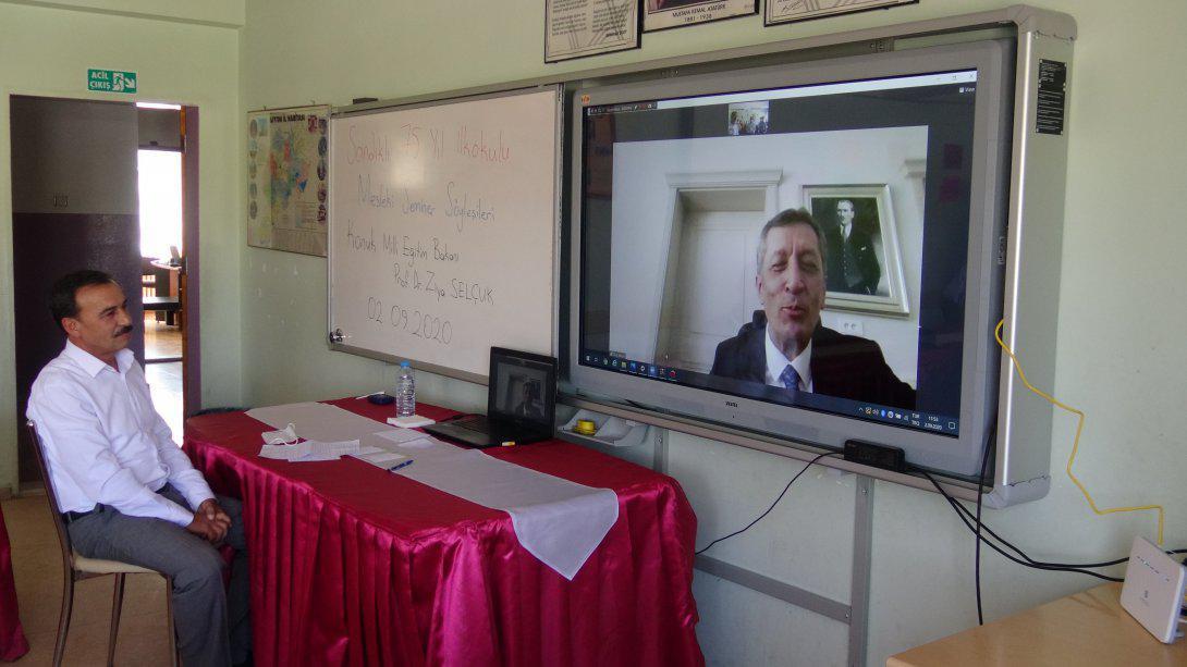 Milli Eğitim Bakanımız Ziya Selçuk, 75. Yıl İlkokulumuza telekonferansla bağlandı