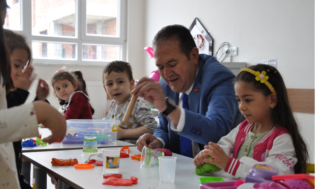 Sandıklıda Okullar Tatil mi?
